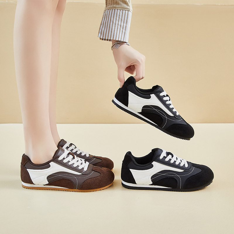 Outdoor Sports Shoes - Sepatu olahraga kulit wanita, sepatu kasual