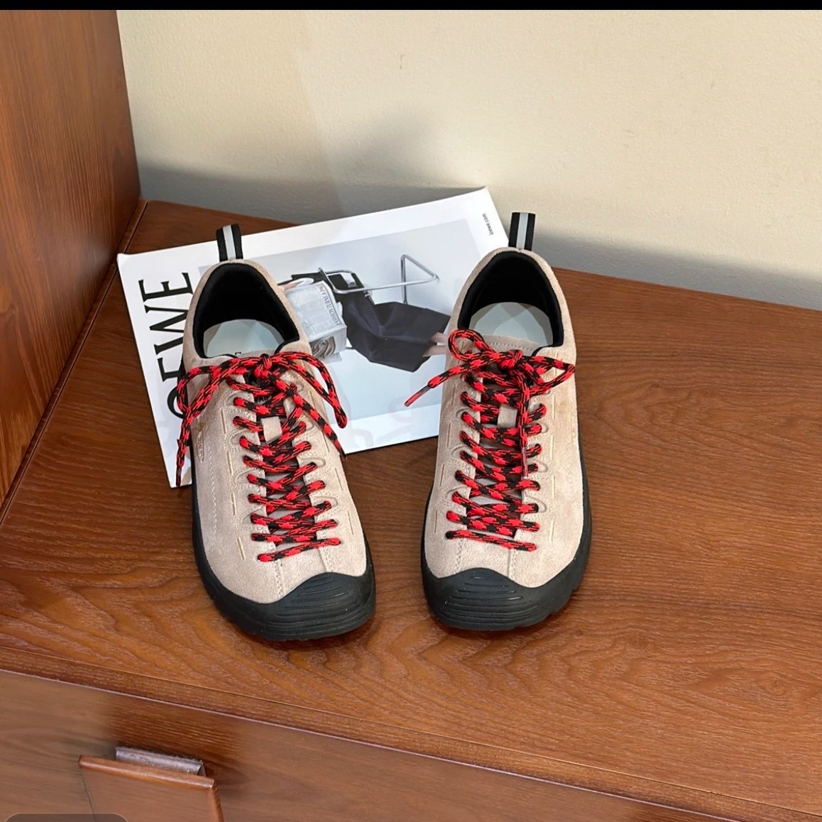 Sepatu pendakian gunung, sepat - Outdoor Sports Shoes ulasan dan harga